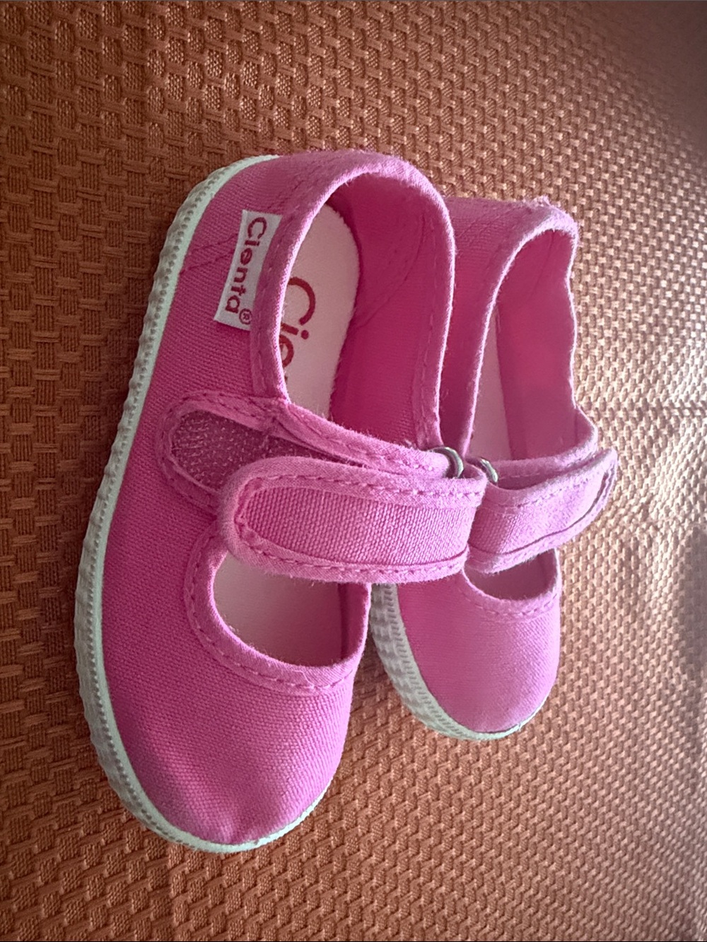 Cienta Bright Pink Canvas Mary Jane with Hook-and-Loop Strap